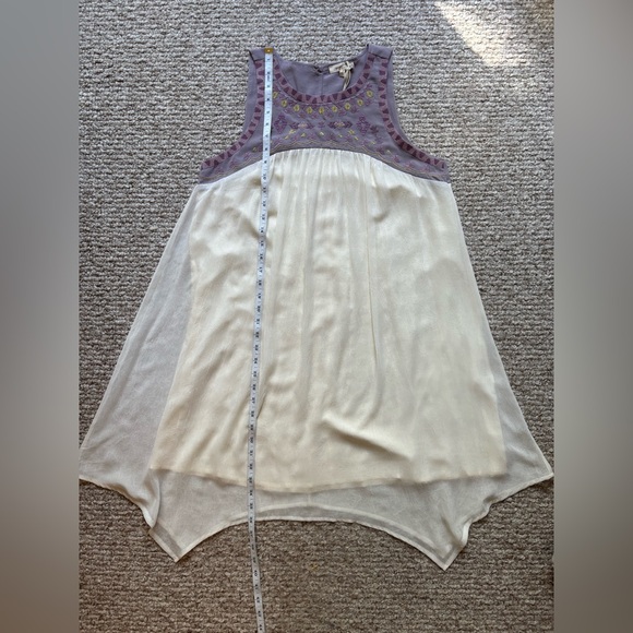 Mystree  Embroidered Yoke Dress Crinkle Chiffon Cream Gold Lavender NWT Large - Picture 8 of 8